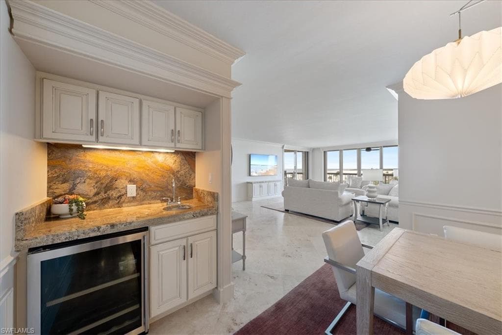 174 Collier Blvd 504, Marco Island, FL 34145-14