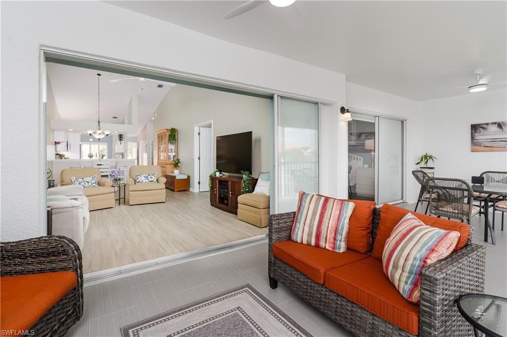 6730 Beach Resort Dr 6, Naples, FL 34114-12
