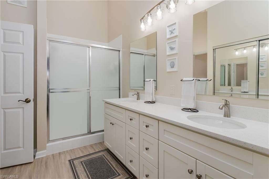 6730 Beach Resort Dr 6, Naples, FL 34114-16