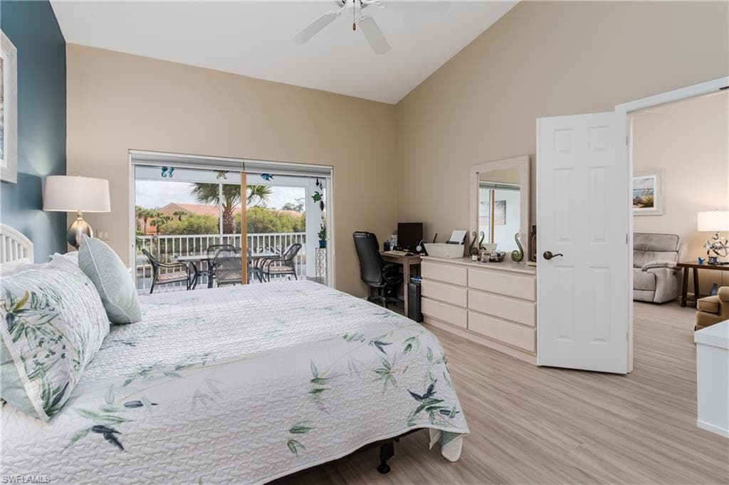 6730 Beach Resort Dr 6, Naples, FL 34114-17
