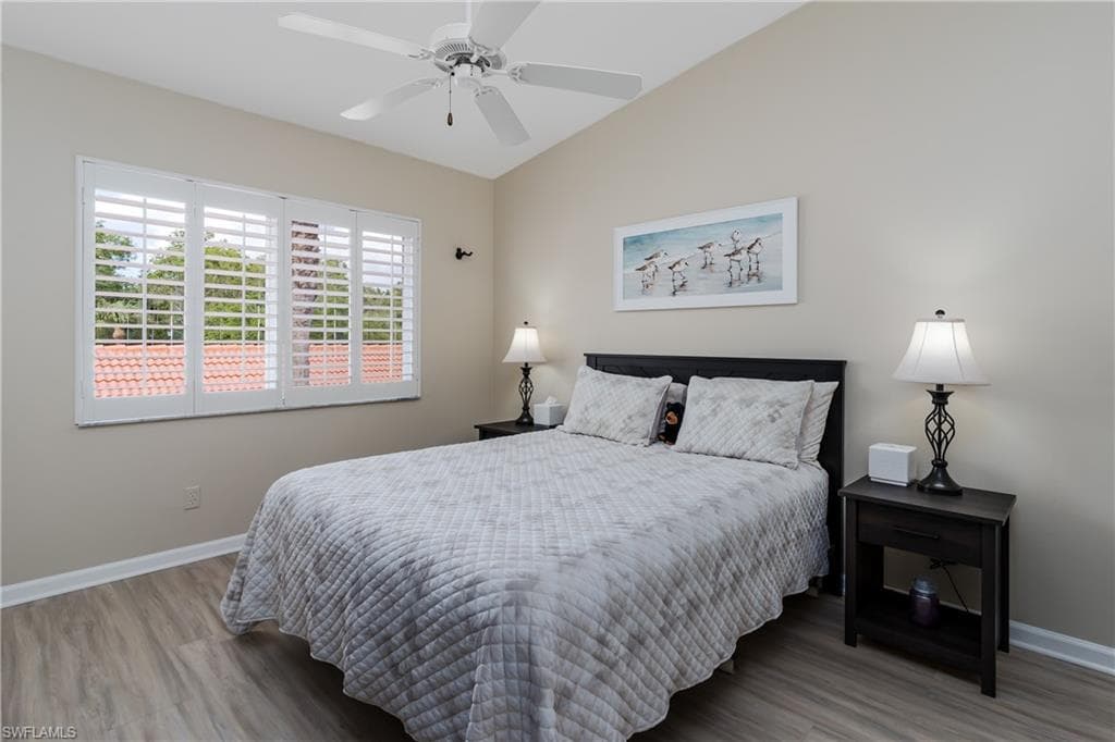 6730 Beach Resort Dr 6, Naples, FL 34114-19