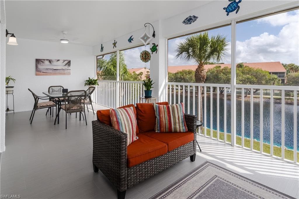6730 Beach Resort Dr 6, Naples, FL 34114-23
