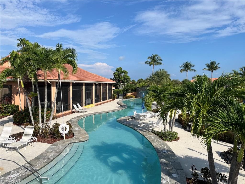 6730 Beach Resort Dr 6, Naples, FL 34114-33