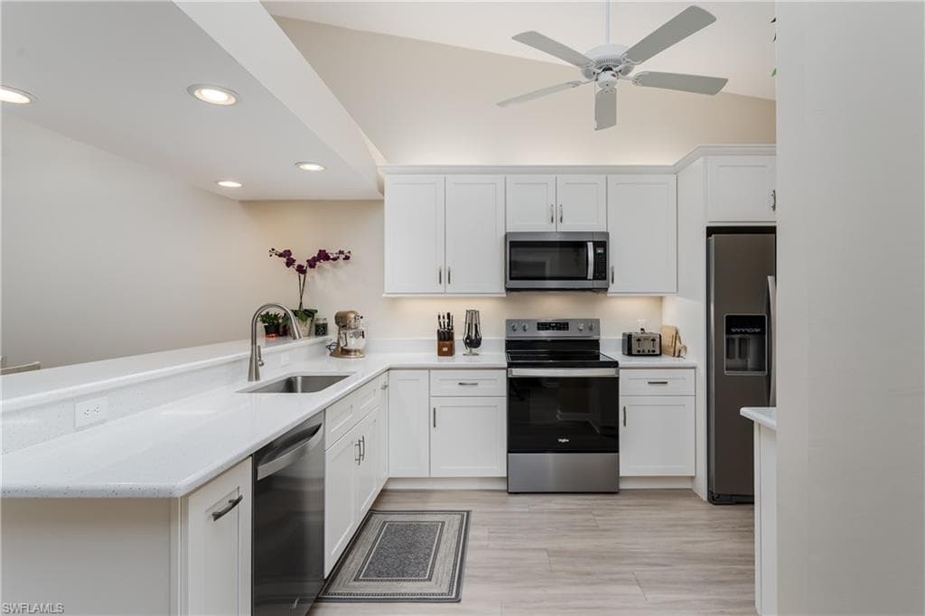 6730 Beach Resort Dr 6, Naples, FL 34114-3