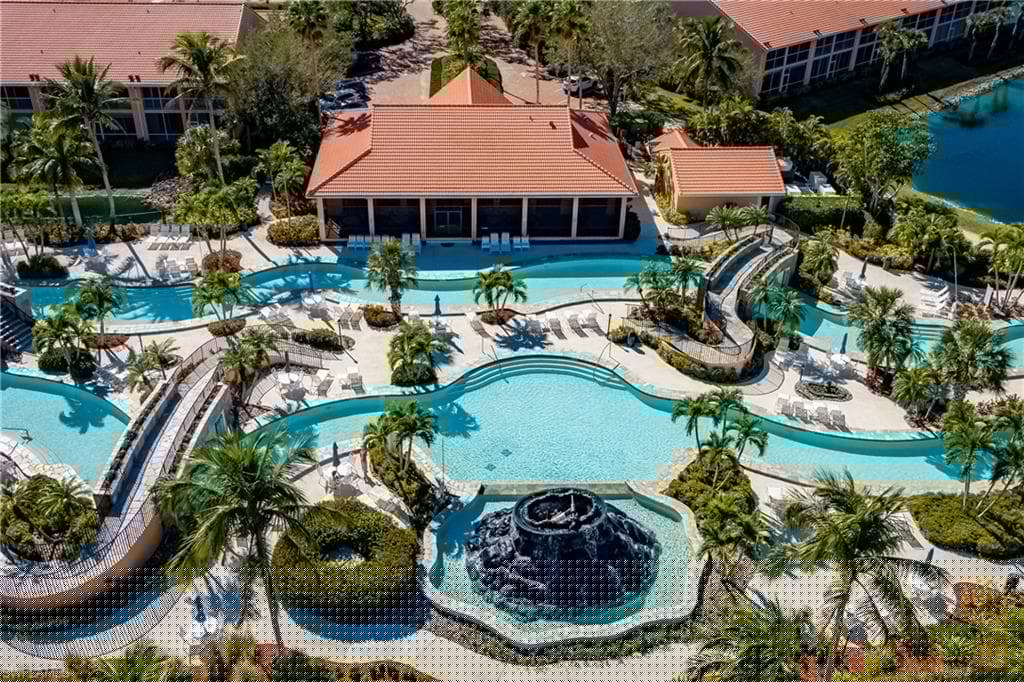 6730 Beach Resort Dr 6, Naples, FL 34114-44