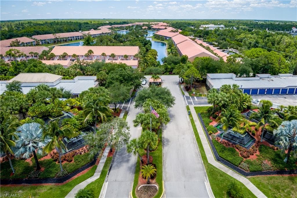 6730 Beach Resort Dr 6, Naples, FL 34114-45