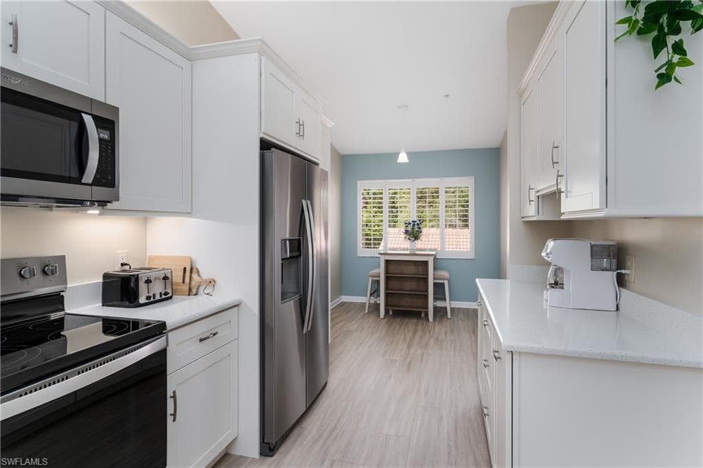 6730 Beach Resort Dr 6, Naples, FL 34114-4