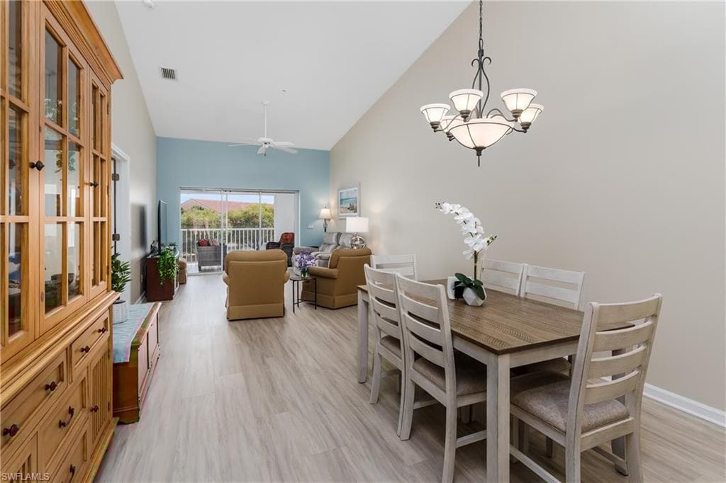 6730 Beach Resort Dr 6, Naples, FL 34114-8