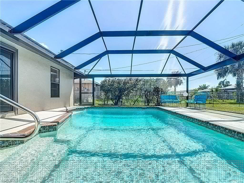 432 38th St, Cape Coral, FL 33914-34
