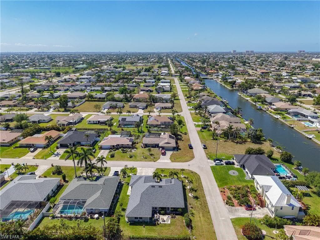 432 38th St, Cape Coral, FL 33914-41