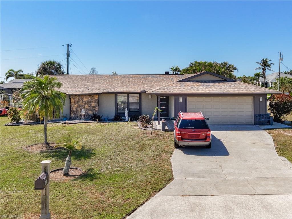 432 38th St, Cape Coral, FL 33914-5