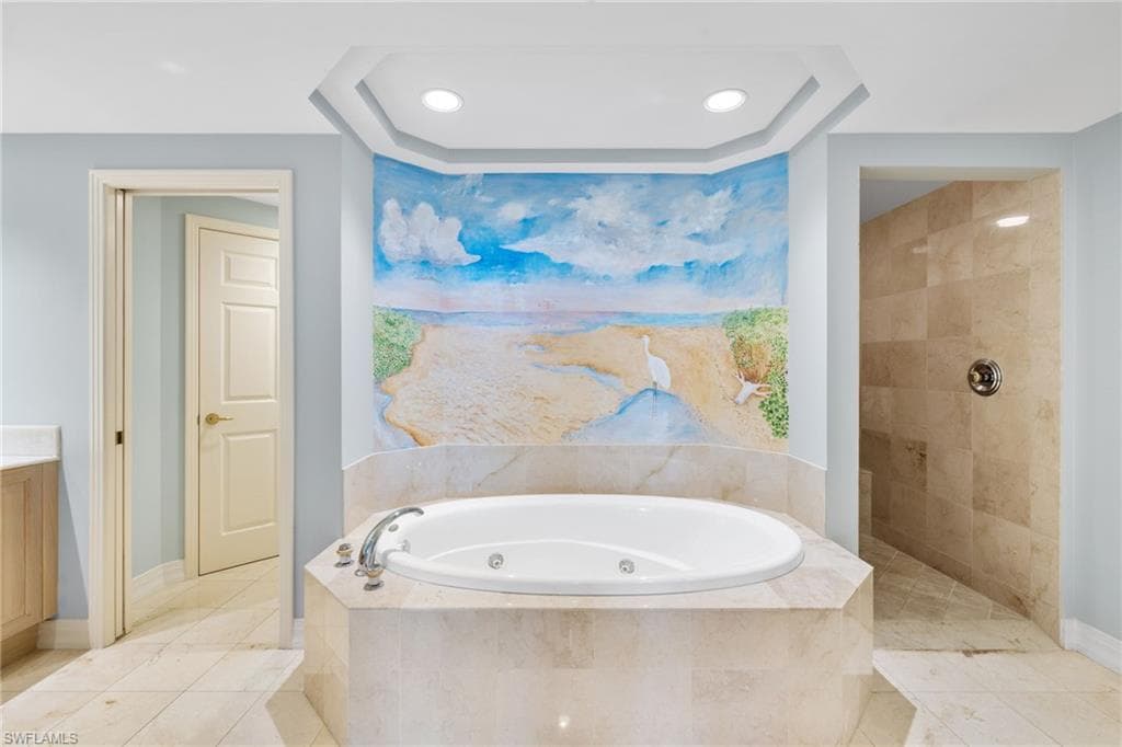 435 Dockside Dr A804, Naples, FL 34110-26