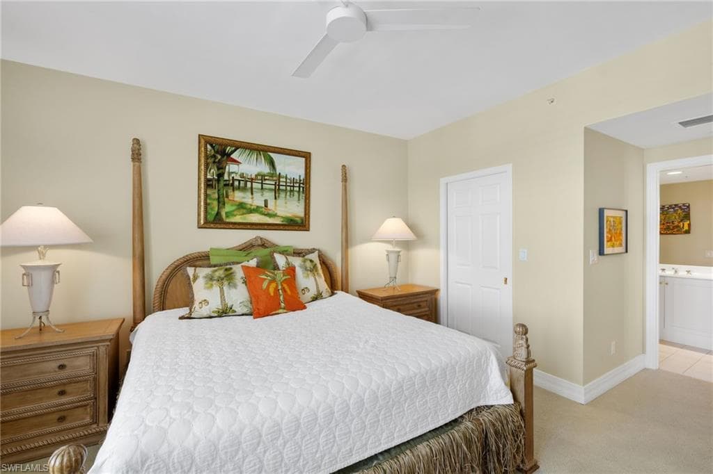 435 Dockside Dr A804, Naples, FL 34110-35