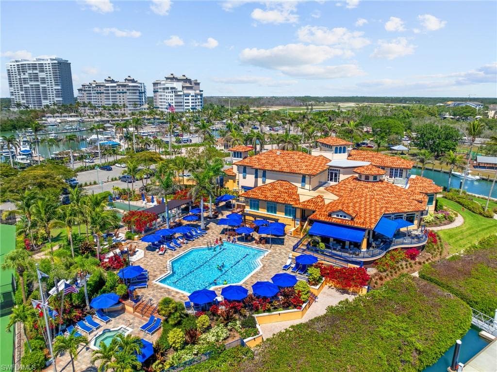 435 Dockside Dr A804, Naples, FL 34110-44
