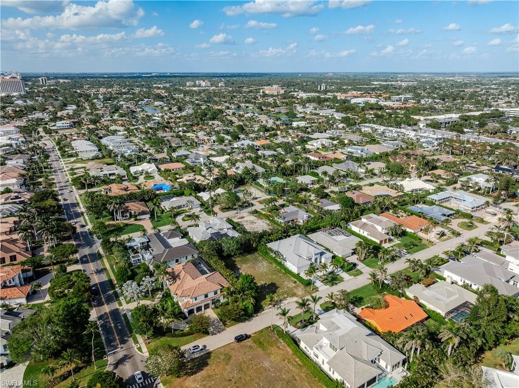 505 Turtle Hatch Rd, Naples, FL 34103-7