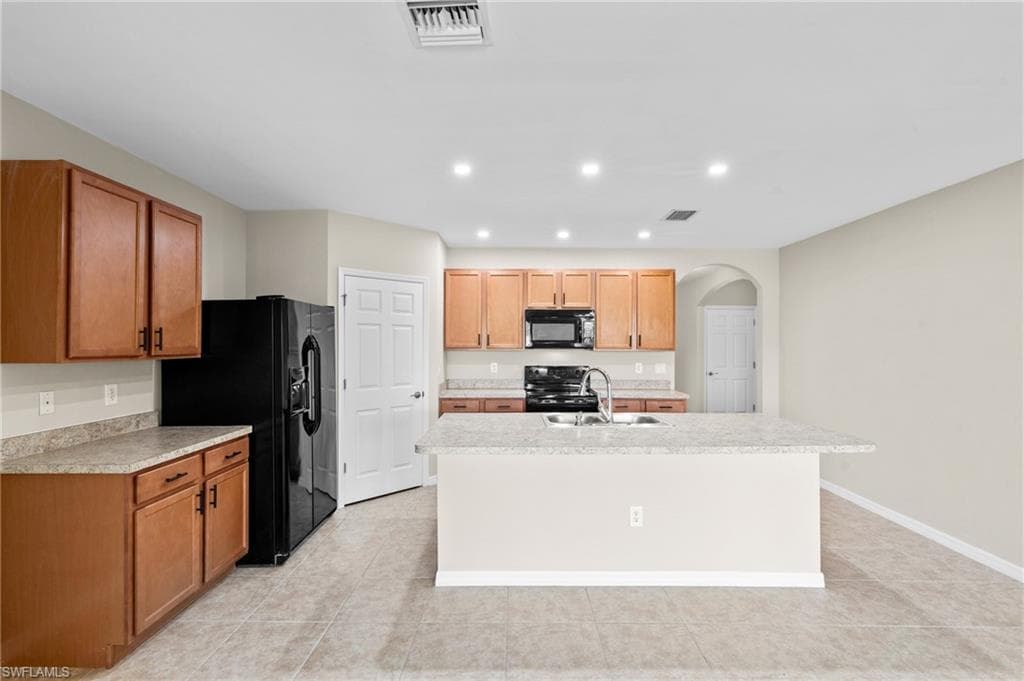 321 23rd Ter, Cape Coral, FL 33991-13