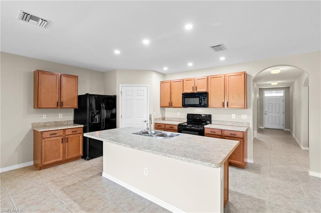 321 23rd Ter, Cape Coral, FL 33991-14