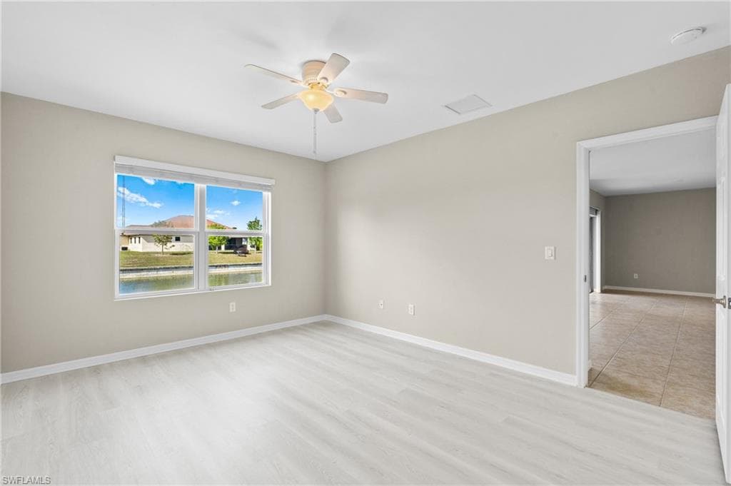 321 23rd Ter, Cape Coral, FL 33991-19