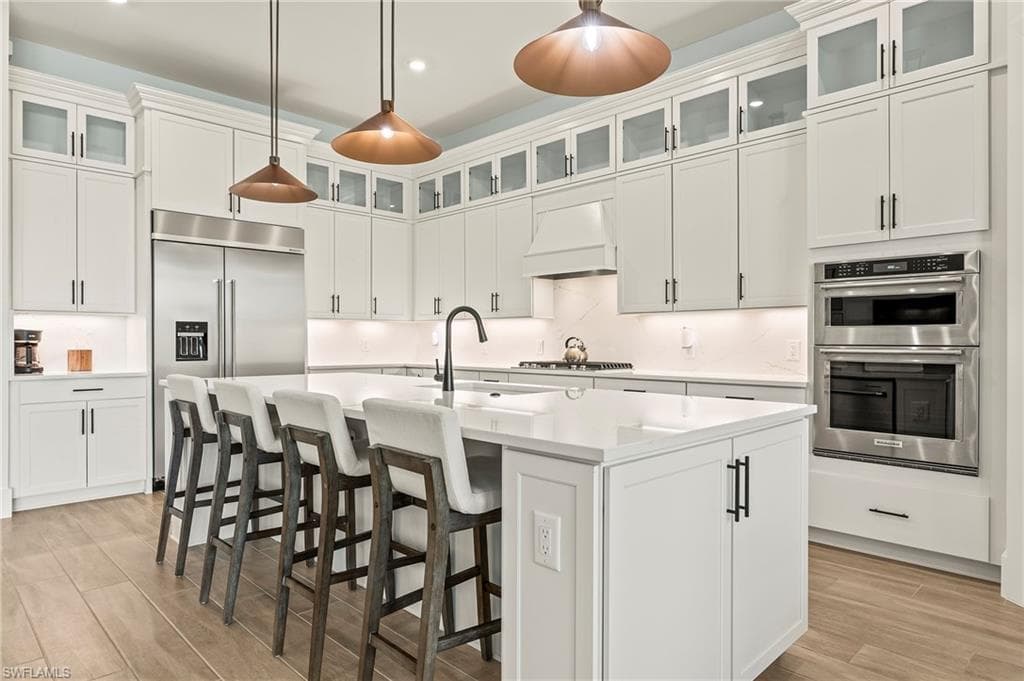 1784 Palomar Ter, Naples, FL 34120-18