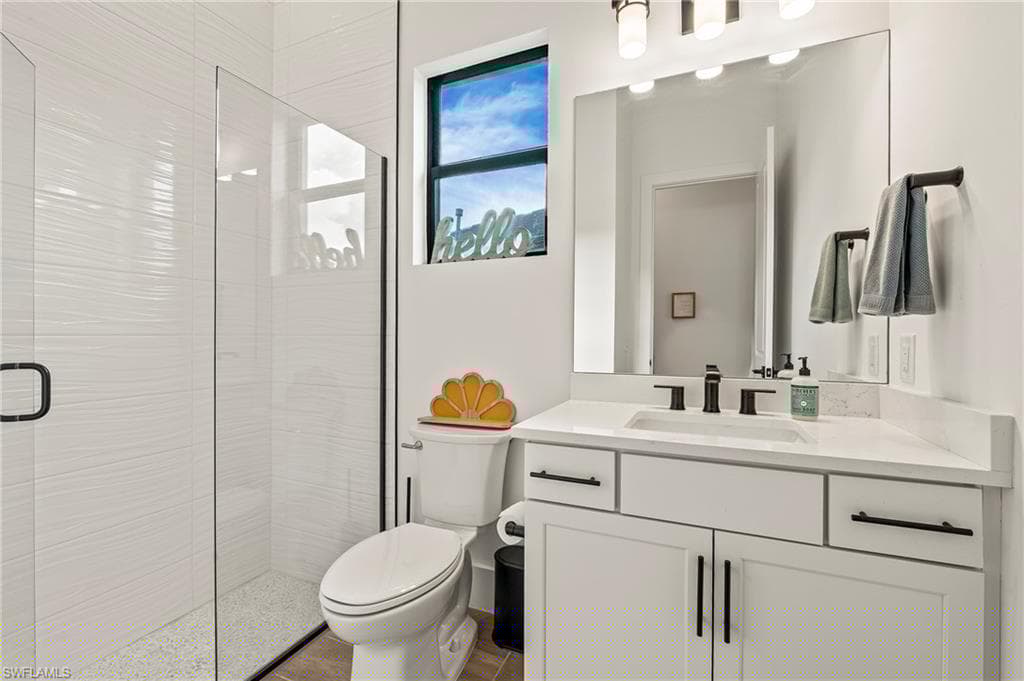 1784 Palomar Ter, Naples, FL 34120-29