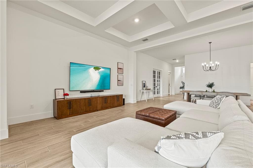 1784 Palomar Ter, Naples, FL 34120-8