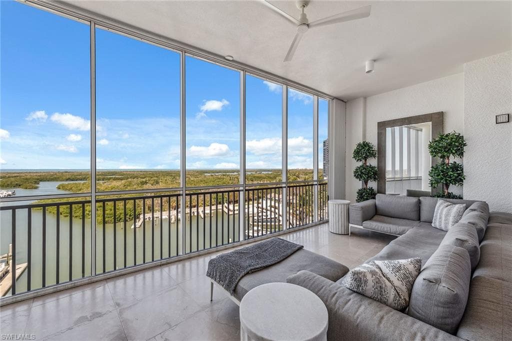13665 Vanderbilt Dr 802, Naples, FL 34110-33