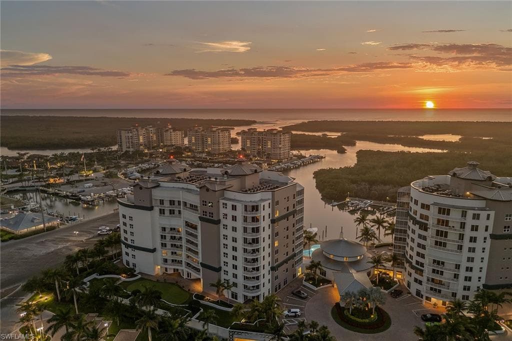 13665 Vanderbilt Dr 802, Naples, FL 34110-49