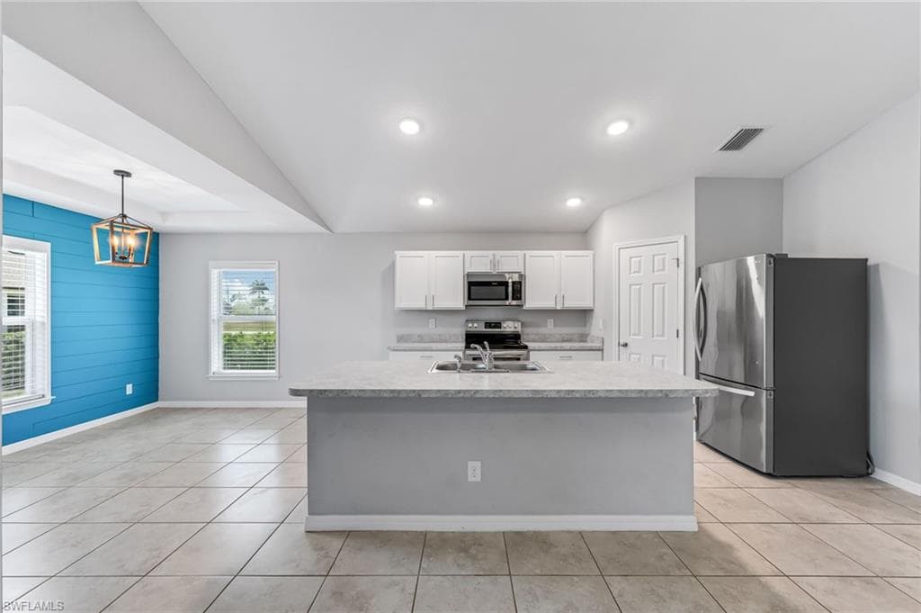 1319 14th Pl, Cape Coral, FL 33993-10