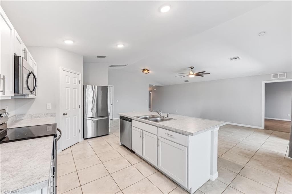 1319 14th Pl, Cape Coral, FL 33993-16