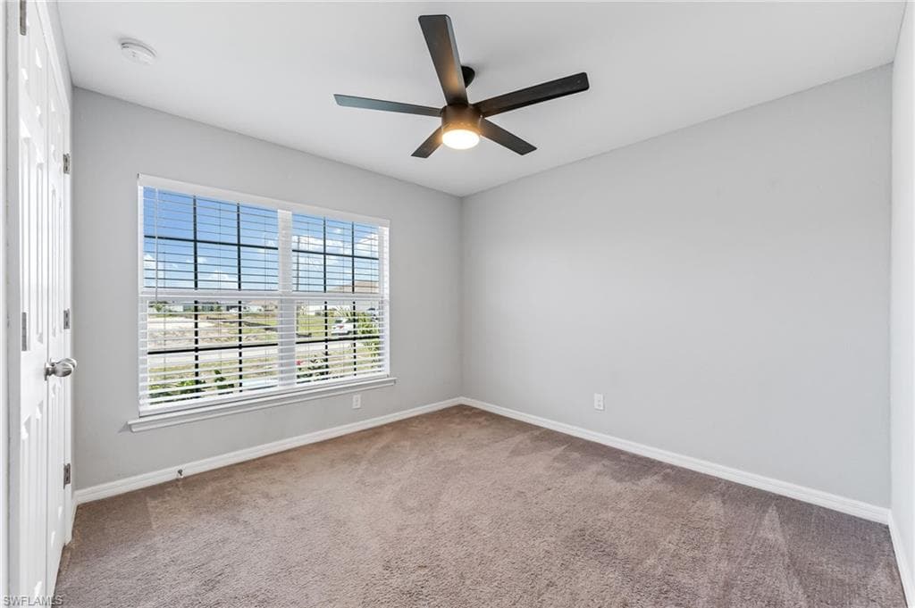 1319 14th Pl, Cape Coral, FL 33993-23