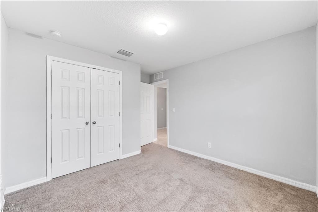 1319 14th Pl, Cape Coral, FL 33993-29