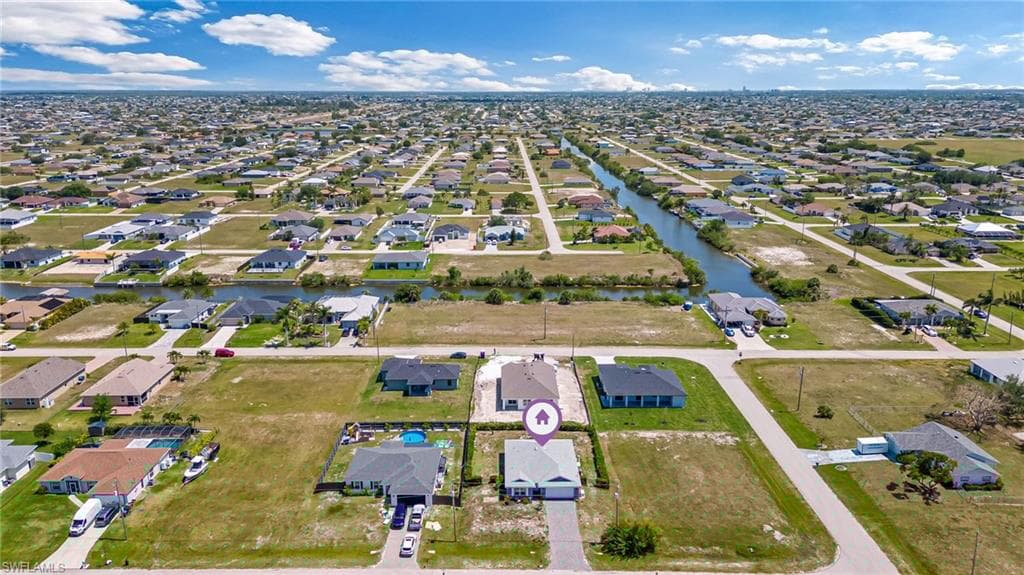 1319 14th Pl, Cape Coral, FL 33993-45