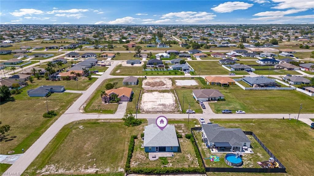 1319 14th Pl, Cape Coral, FL 33993-47