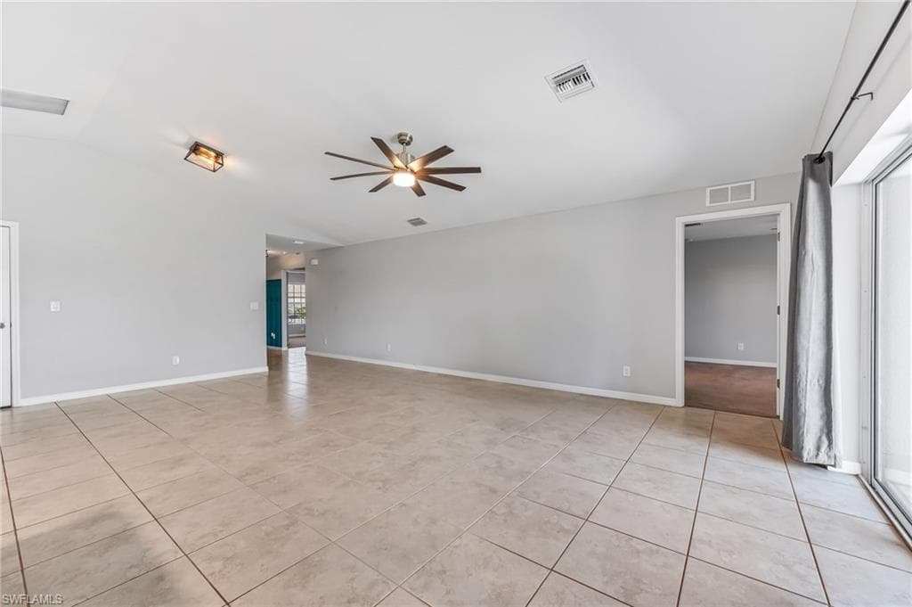 1319 14th Pl, Cape Coral, FL 33993-8