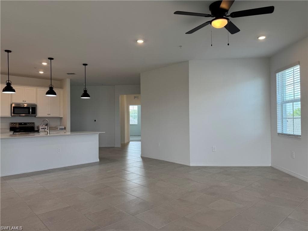 20610 Hazelnut Ct 1521, Lehigh Acres, FL 33936-4