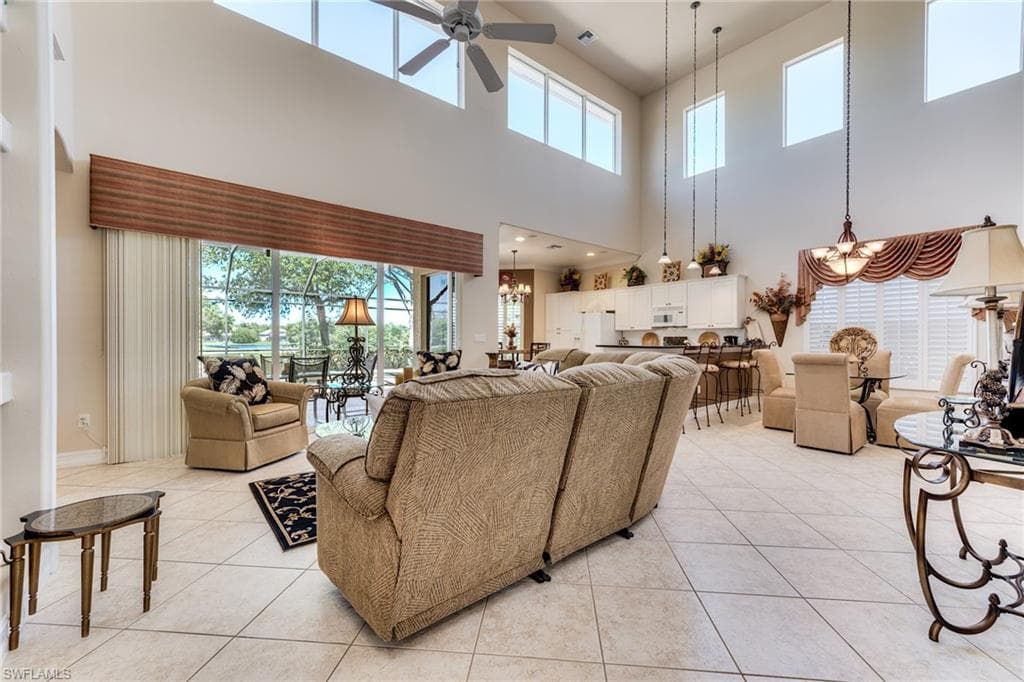 6861 Bent Grass Dr, Naples, FL 34113-5