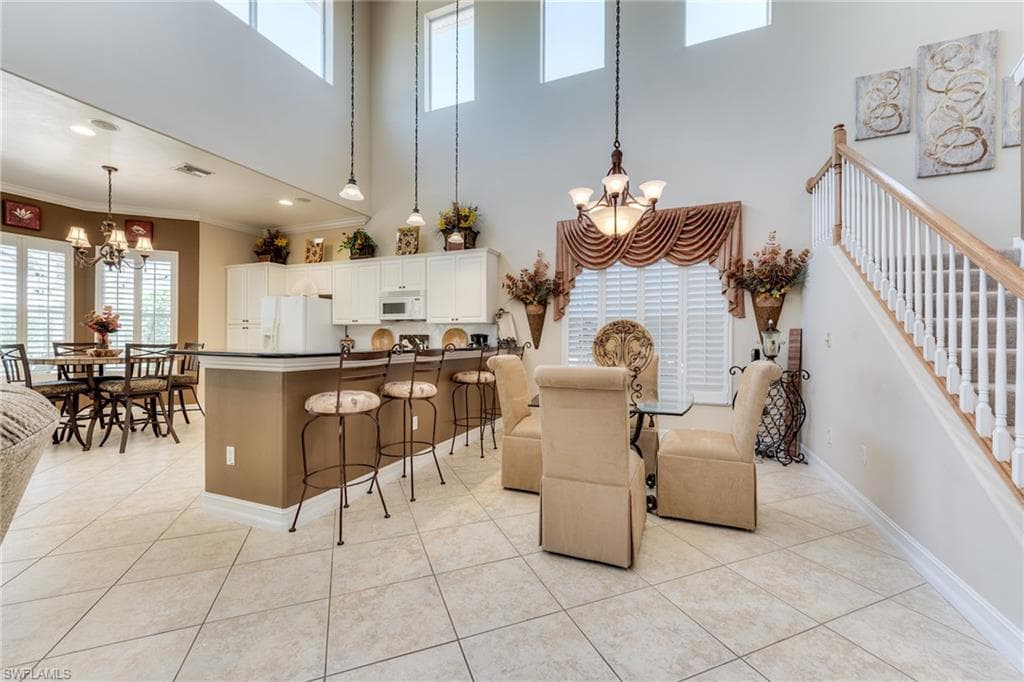6861 Bent Grass Dr, Naples, FL 34113-6