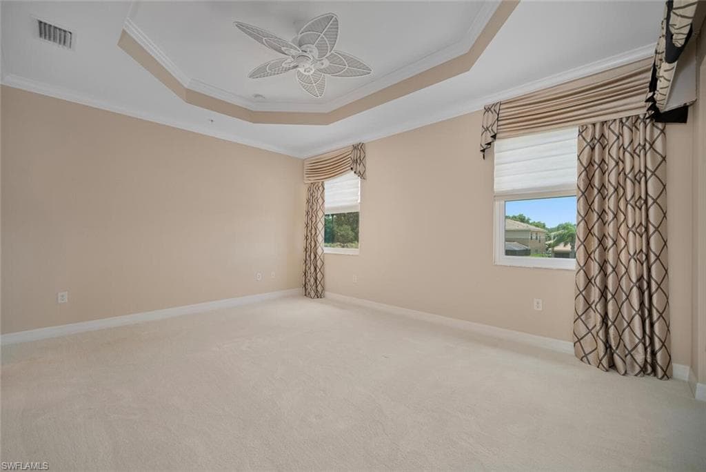 6532 Monterey Pt 202, Naples, FL 34105-9