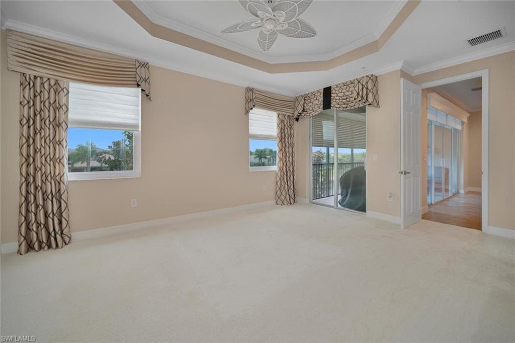 6532 Monterey Pt 202, Naples, FL 34105-10