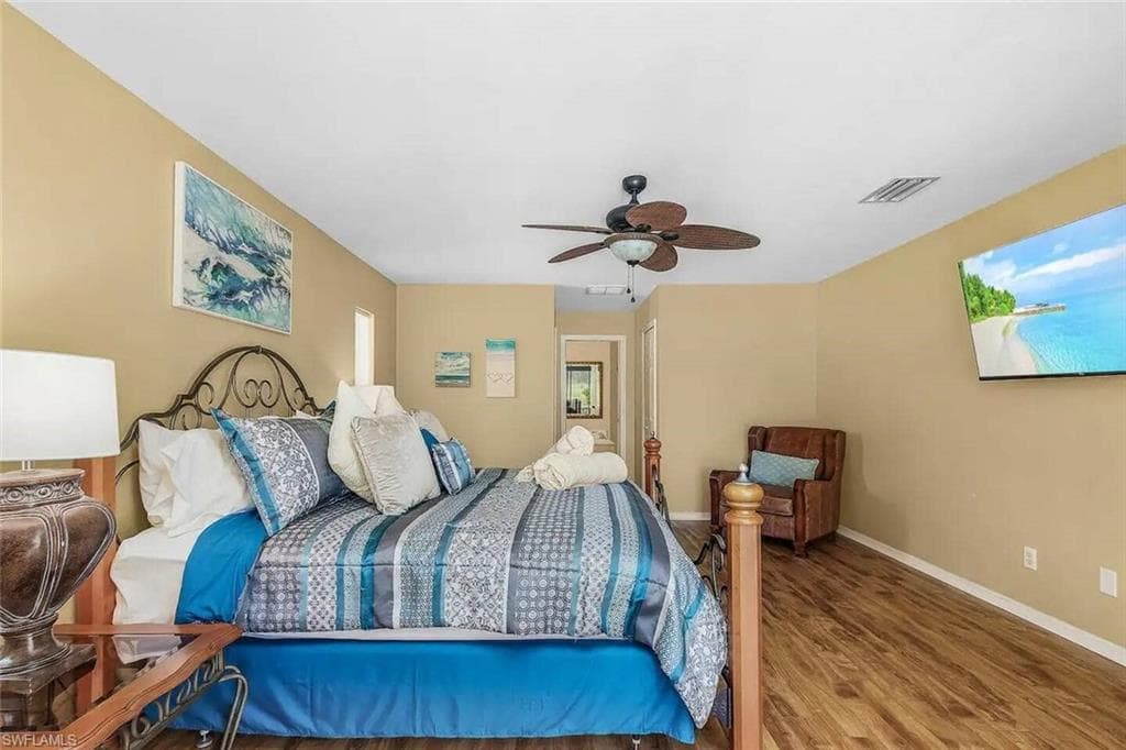 1619 31st Ave, Cape Coral, FL 33993-10