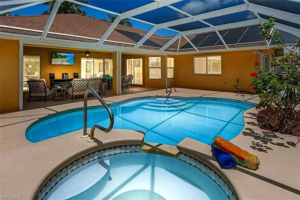 1619 31st Ave, Cape Coral, FL 33993-18