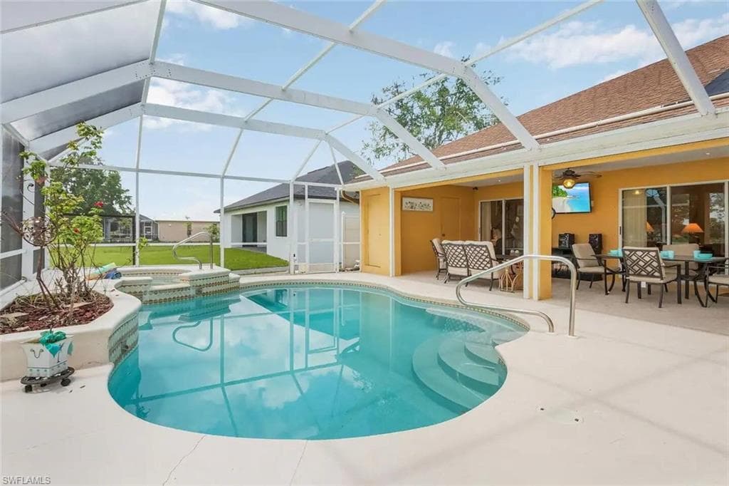 1619 31st Ave, Cape Coral, FL 33993-30