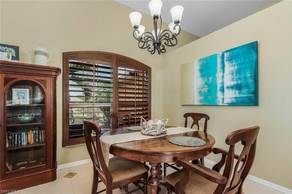 1619 31st Ave, Cape Coral, FL 33993-48
