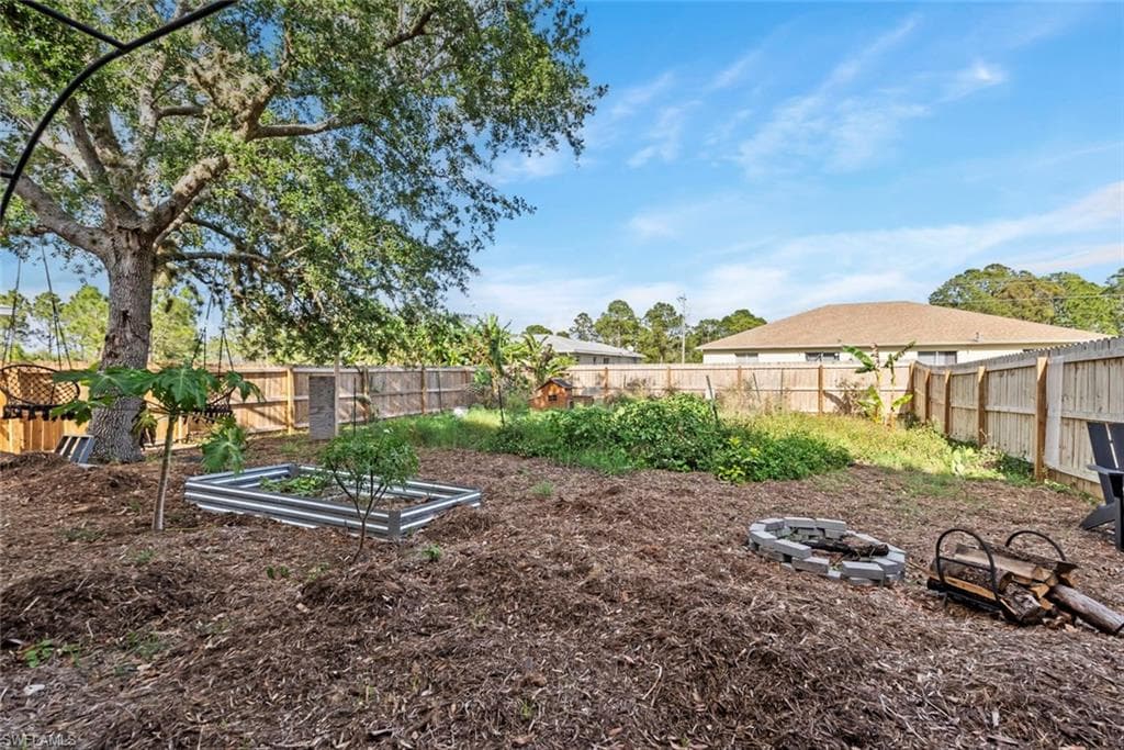 857 Bedford Dr, Lehigh Acres, FL 33974-26