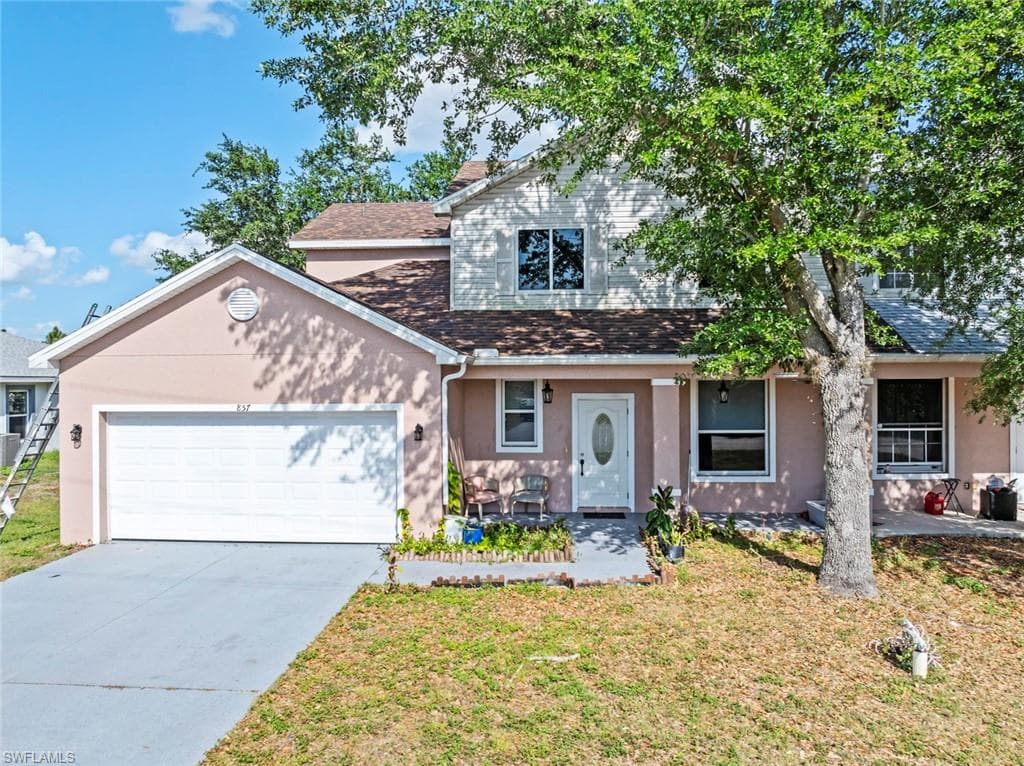 857 Bedford Dr, Lehigh Acres, FL 33974-1