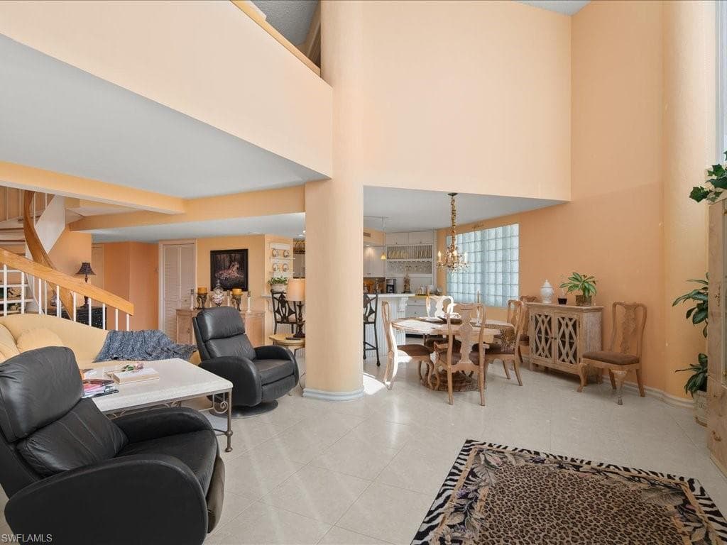 4041 Gulf Shore Blvd N 108, Naples, FL 34103-7