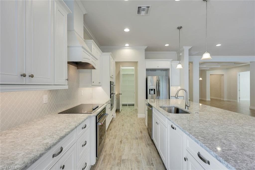 3781 Helmsman Dr, Naples, FL 34120-11
