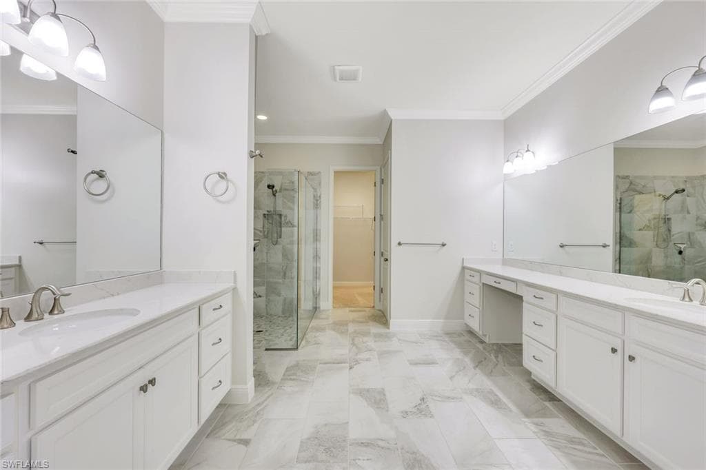 3781 Helmsman Dr, Naples, FL 34120-18