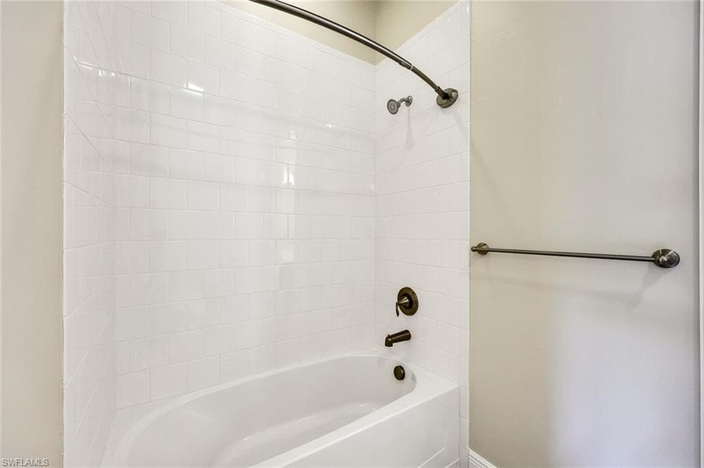3781 Helmsman Dr, Naples, FL 34120-23