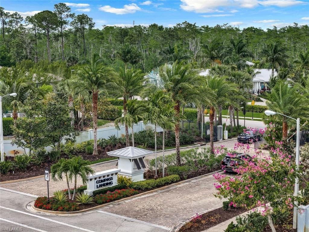 3781 Helmsman Dr, Naples, FL 34120-30